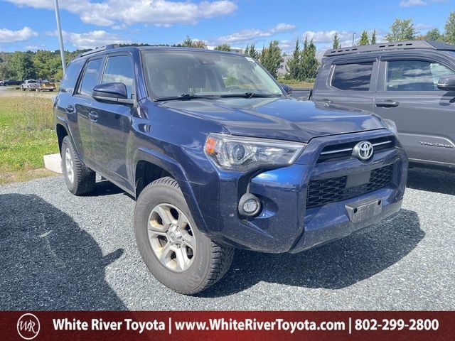 Certified 2021 Toyota 4Runner SR5 AWD/4WD image 1