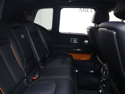 New 2026 Rolls-Royce Cullinan Black Badge AWD/4WD image 25