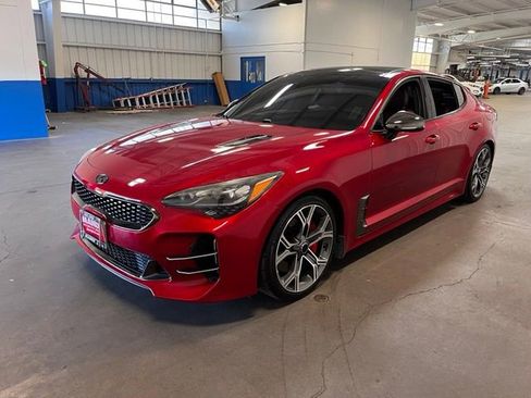 Used 2018 Kia Stinger GT1 RWD image 7