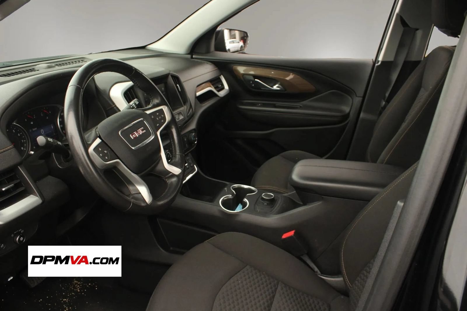 Used 2019 GMC Terrain SLE FWD image 13