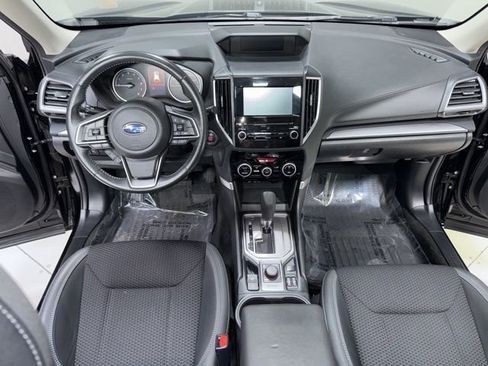 Used 2019 Subaru Forester Premium AWD/4WD image 16