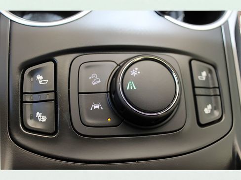 Used 2020 GMC Terrain SLE w/ Driver Convenience Package image 27