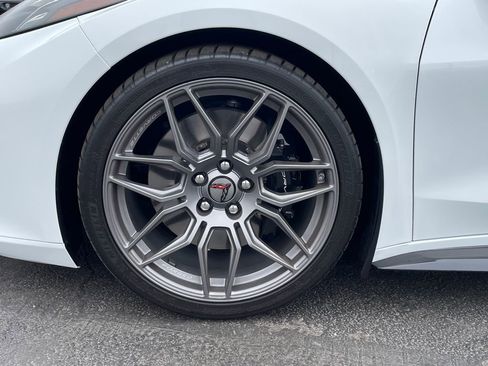 Used 2024 Chevrolet Corvette Z06 image 13