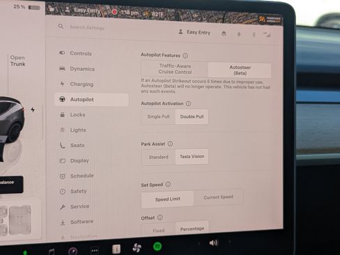 Used 2022 Tesla Model Y Performance image 31