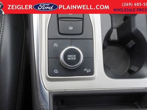 Used 2024 Ford Explorer XLT w/ Equipment Group 202A image 24