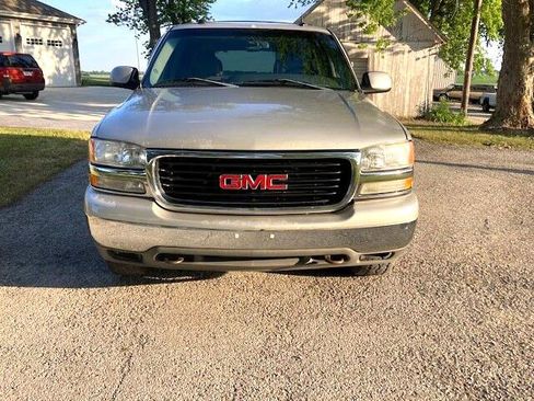 Used 2004 GMC Yukon XL SLT w/ Preferred Equipment Group image 9