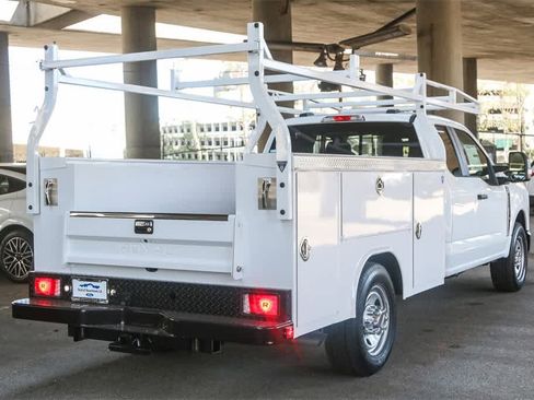 New 2025 Ford F350 XL w/ XL Chrome Package image 7