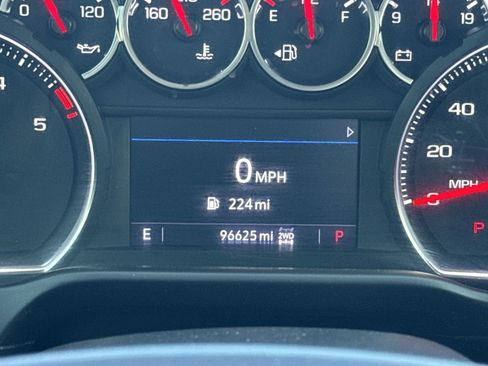 Used 2021 Chevrolet Silverado 2500 Custom w/ Custom Value Package image 22