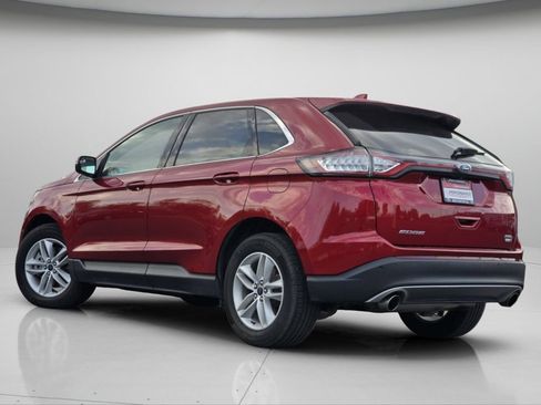 Used 2018 Ford Edge SEL w/ Equipment Group 201A AWD/4WD image 17