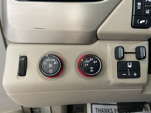 Used 2015 GMC Yukon Denali w/ Open Road Package AWD/4WD image 12