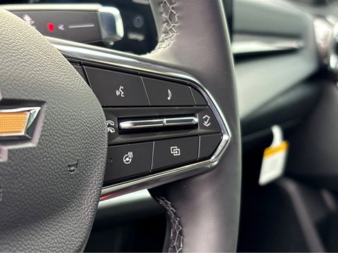 New 2026 Chevrolet Equinox LT w/ Convenience Package II image 14