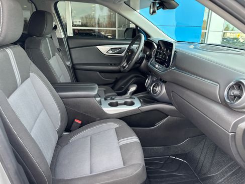 Used 2024 Chevrolet Blazer LT w/ Convenience Package image 4