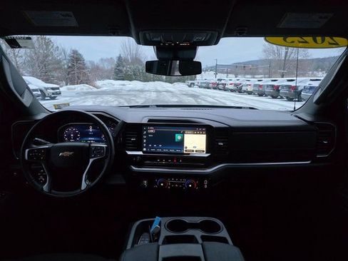 Used 2023 Chevrolet Silverado 1500 LT image 19