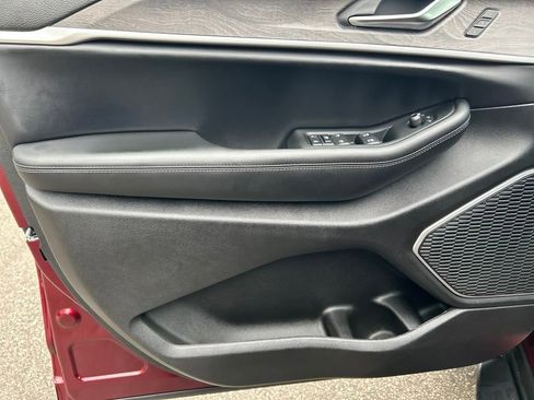 New 2025 Jeep Grand Cherokee Limited w/ Luxury Tech Group II image 11