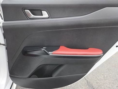 Used 2023 Kia K5 GT-Line image 25