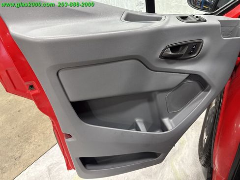 Used 2016 Ford Transit 150 XL image 26