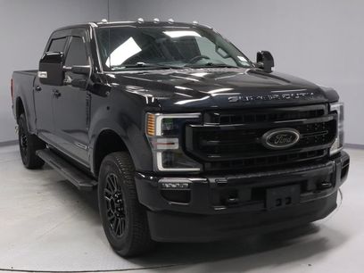 Certified 2022 Ford F350 Lariat w/ Black Appearance Package