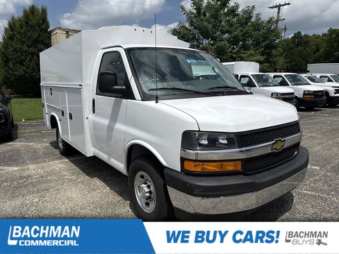New 2025 Chevrolet Express 3500 w/ Power Convenience Package image 1