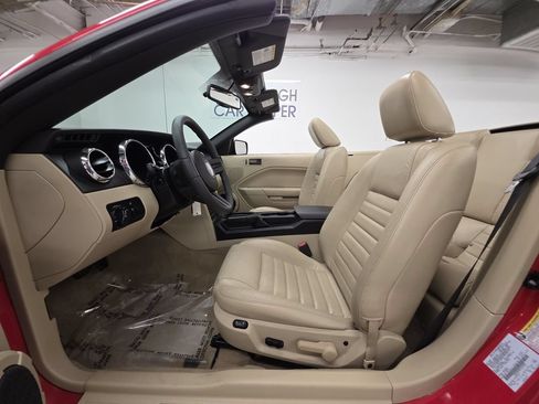 Used 2007 Ford Mustang GT Premium RWD image 34