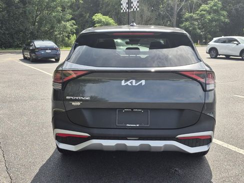 Used 2025 Kia Sportage EX FWD image 3