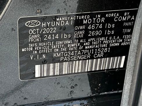 Used 2023 Genesis G70 2.0T w/ Sport Prestige Package image 36