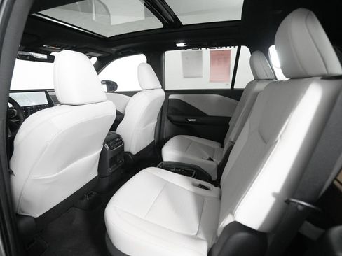 Certified 2025 Lexus TX 350 AWD w/ Technology Package image 13