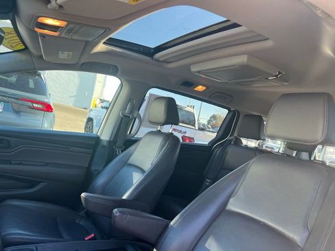 Used 2018 Honda Odyssey EX-L image 15