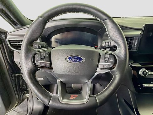 Used 2022 Ford Explorer ST w/ Equipment Group 401A AWD/4WD image 15