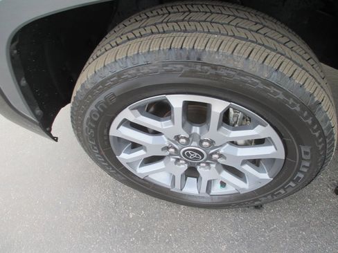 Used 2023 Toyota Tundra 1794 Edition image 14