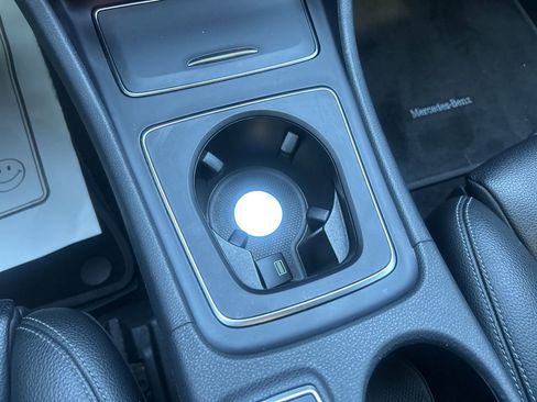 Used 2020 Mercedes-Benz GLA 250 4MATIC image 26