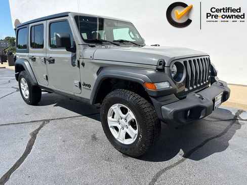 Used 2022 Jeep Wrangler Unlimited Sport AWD/4WD image 2