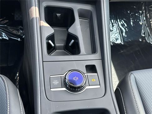 New 2026 Volkswagen Tiguan SE AWD/4WD image 24