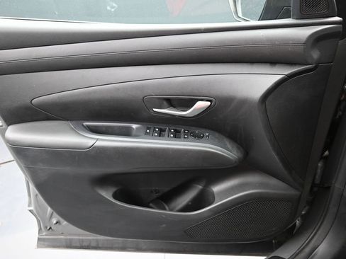 Used 2025 Hyundai Tucson SEL FWD image 21