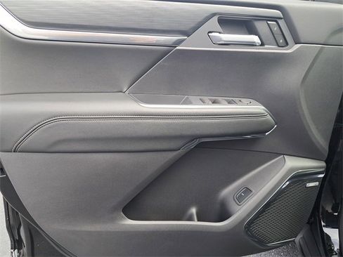 New 2025 GMC Acadia Elevation w/ Elevation Premium Package image 12