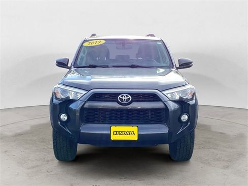 Used 2019 Toyota 4Runner SR5 Premium image 8
