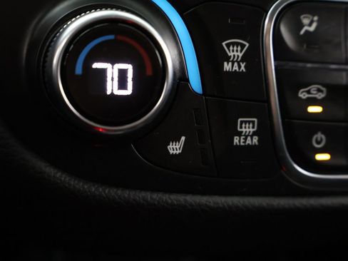 Used 2021 Chevrolet Equinox LT image 49