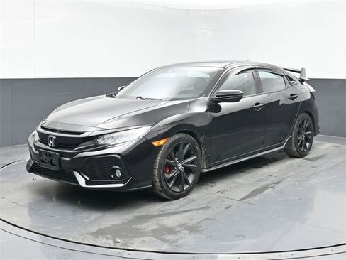Used 2018 Honda Civic Sport Touring image 5