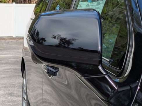 New 2026 Cadillac Escalade ESV Sport image 11