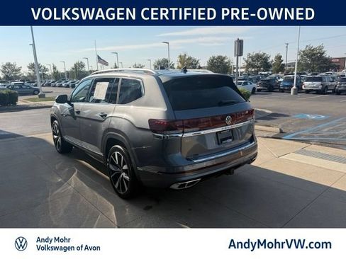 Used 2024 Volkswagen Atlas SEL Premium R-Line AWD/4WD image 4