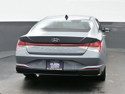 Certified 2023 Hyundai Elantra Limited image 5