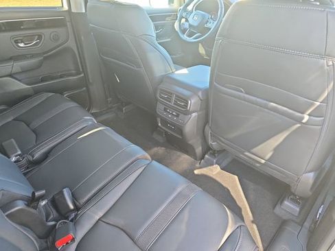 New 2025 Honda Pilot EX-L image 11