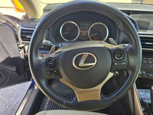 Used 2014 Lexus IS 250 AWD w/ Navigation Package image 12