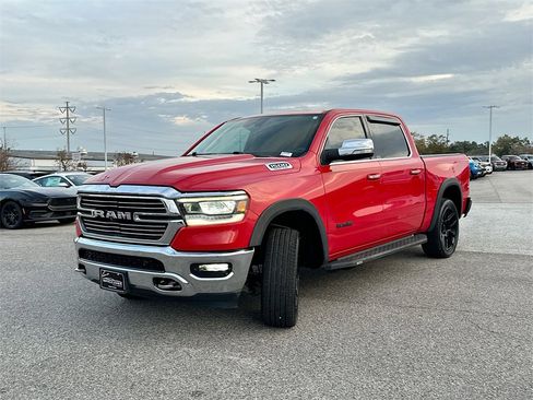 Used 2019 RAM 1500 Laramie image 2
