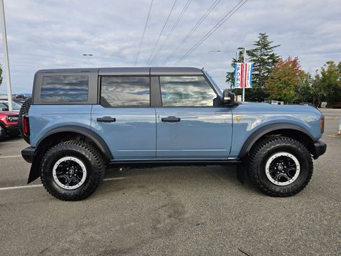 Used 2023 Ford Bronco Badlands AWD/4WD image 4