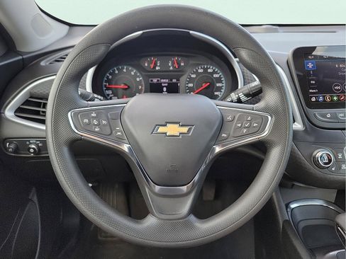 Used 2023 Chevrolet Malibu LT image 19