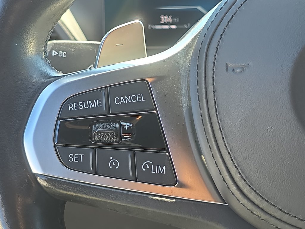 Certified 2023 BMW 330i Sedan w/ M Sport Package RWD image 10