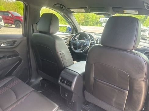Used 2022 Chevrolet Equinox RS w/ Infotainment Package AWD/4WD image 34