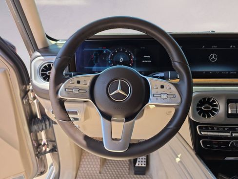 Used 2021 Mercedes-Benz G 550 image 12