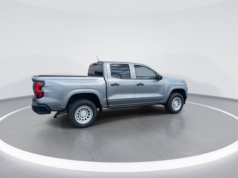 Used 2024 Chevrolet Colorado W/T image 9