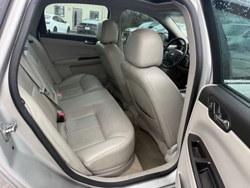Used 2008 Chevrolet Impala SS w/ Convenience Package image 15